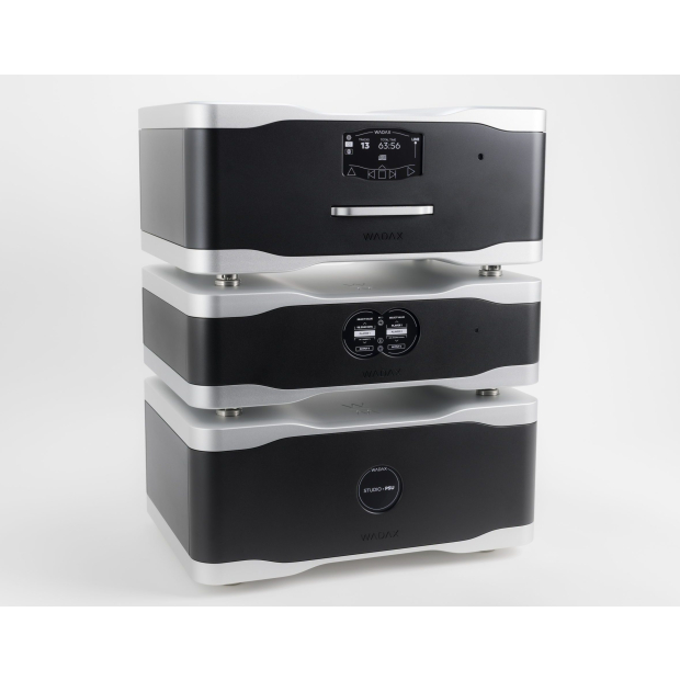 studio-player-system-white_003-scaled-e1746740070832.jpg